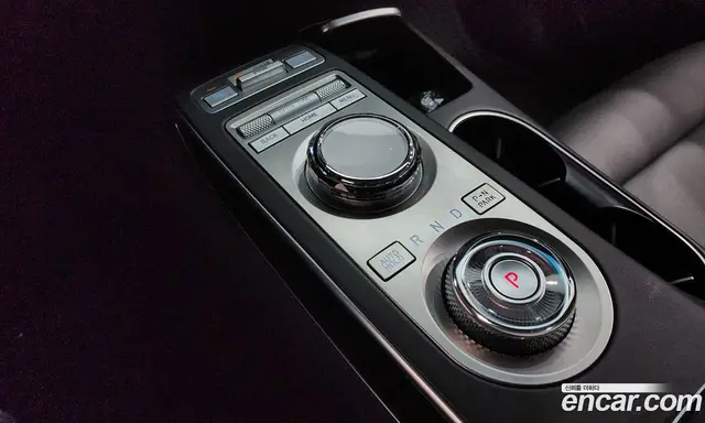 Genesis GV70 2023 2.5 автомат (гидро), миниатюра 12