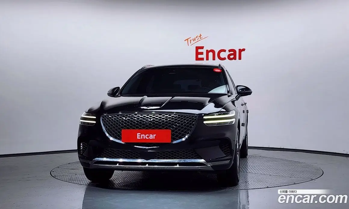 Genesis GV70 2023 2.5 автомат (гидро), фото 3 Genesis GV70 2023 2.5 автомат (гидро), фото 3