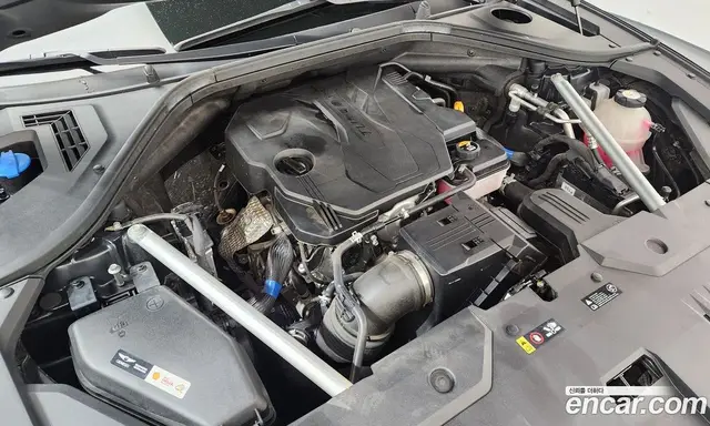 Genesis GV70 2023 2.5 автомат (гидро), миниатюра 6 Genesis GV70 2023 2.5 автомат (гидро), миниатюра 6