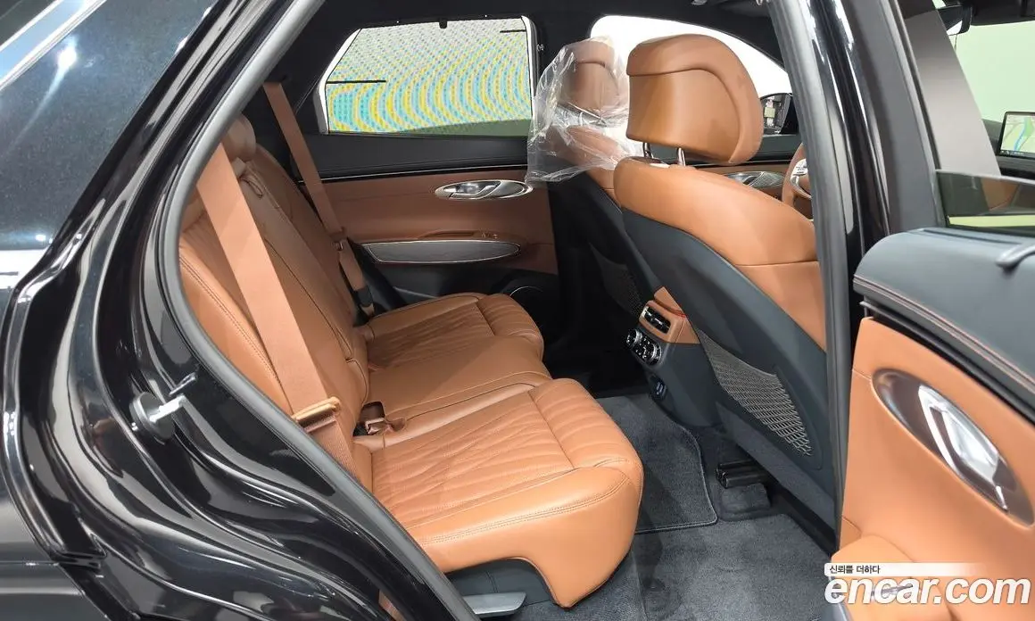 Genesis GV70 2023 2.5 автомат (гидро), фото 17 Genesis GV70 2023 2.5 автомат (гидро), фото 17
