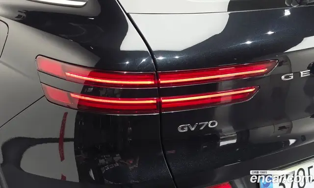 Genesis GV70 2023 2.5 автомат (гидро), миниатюра 9 Genesis GV70 2023 2.5 автомат (гидро), миниатюра 9