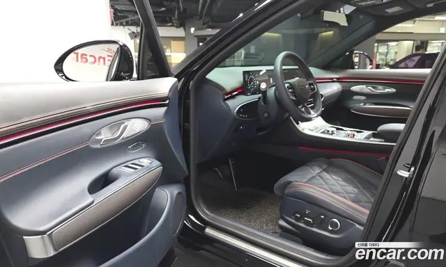 Genesis GV70 2024 2.5 автомат (гидро), миниатюра 12