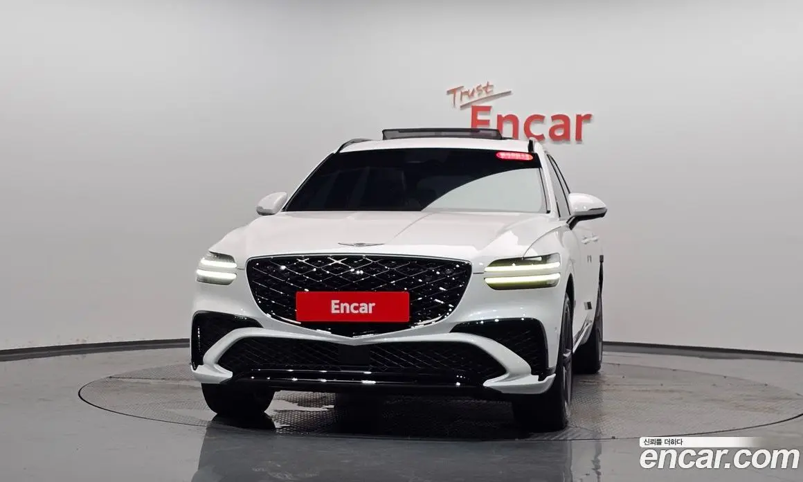 Genesis GV70 2024 2.5 автомат (гидро), фото 2 Genesis GV70 2024 2.5 автомат (гидро), фото 2