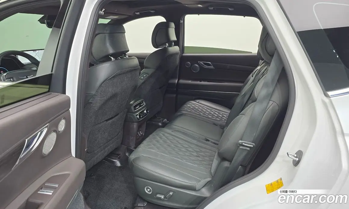 Genesis GV80 2020 3.5 автомат (гидро), фото 17 Genesis GV80 2020 3.5 автомат (гидро), фото 17