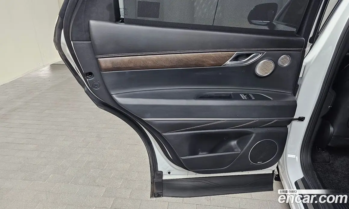 Genesis GV80 2021 2.5 автомат (гидро), фото 14 Genesis GV80 2021 2.5 автомат (гидро), фото 14