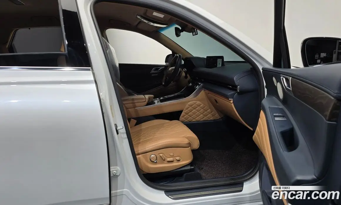 Genesis GV80 2022 2.5 автомат (гидро), фото 16 Genesis GV80 2022 2.5 автомат (гидро), фото 16