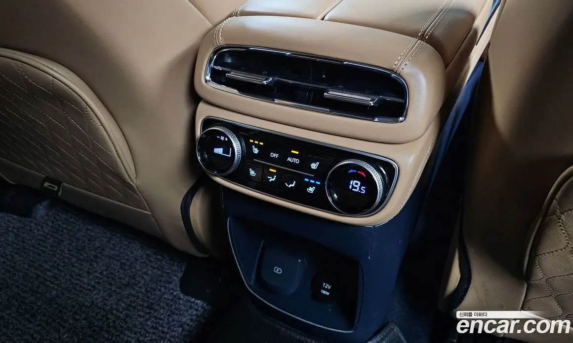 Genesis GV80 2022 3.0 автомат (гидро), фото 18 Genesis GV80 2022 3.0 автомат (гидро), фото 18