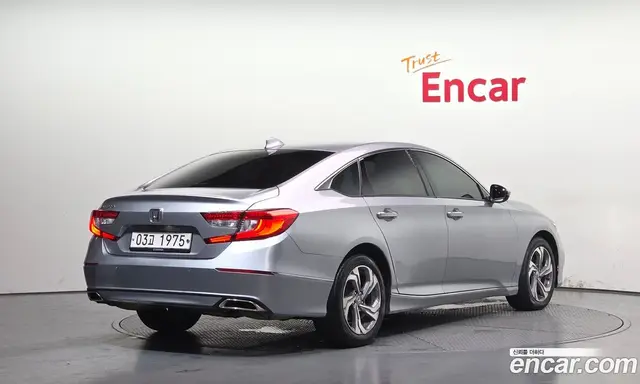 Honda Accord 2018 1.5 автомат (гидро), миниатюра 2