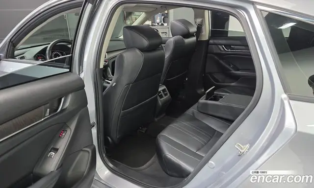 Honda Accord 2018 1.5 автомат (гидро), миниатюра 11