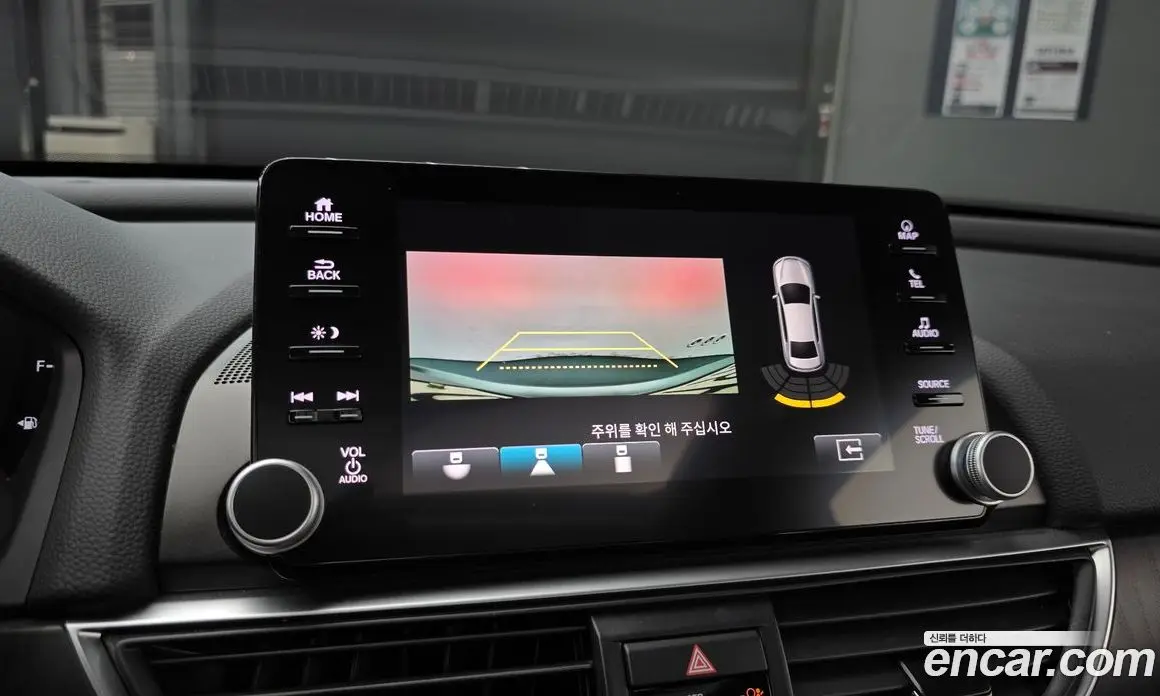 Honda Accord 2018 1.5 автомат (гидро), фото 16