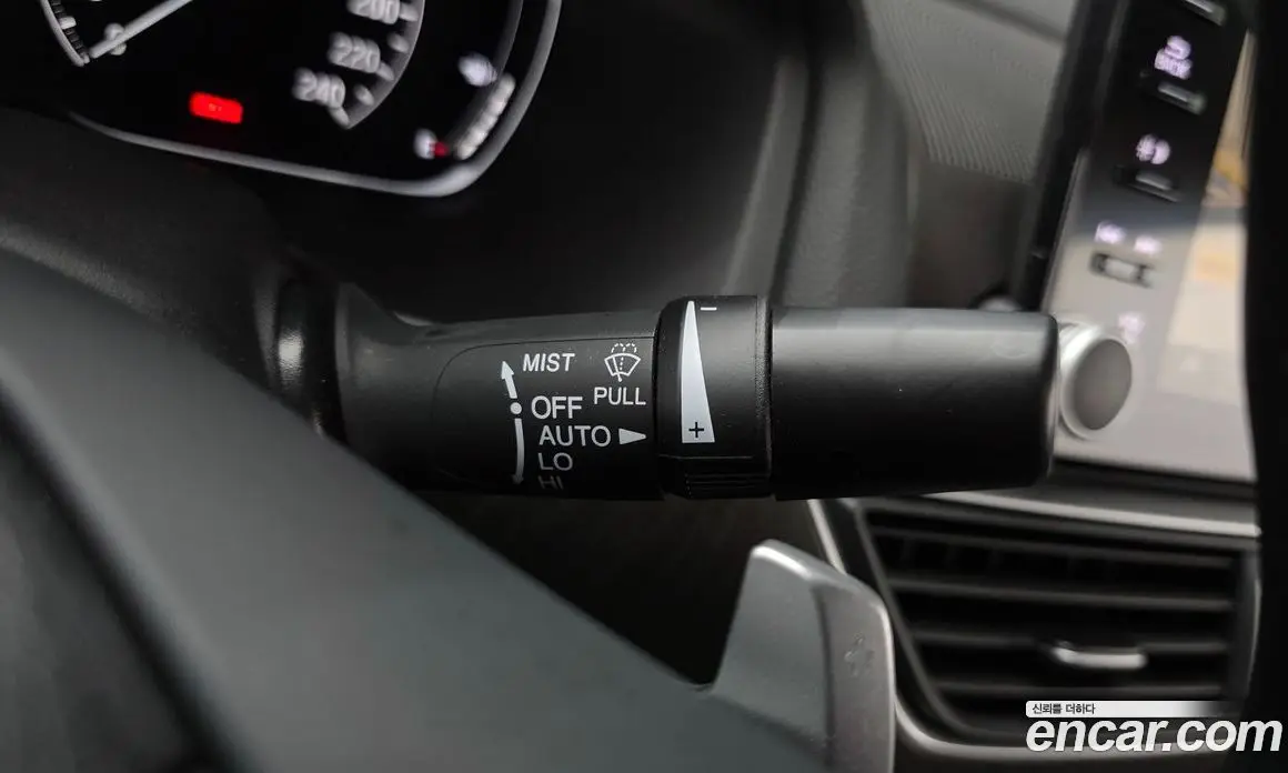 Honda Accord 2018 1.5 автомат (гидро), фото 17