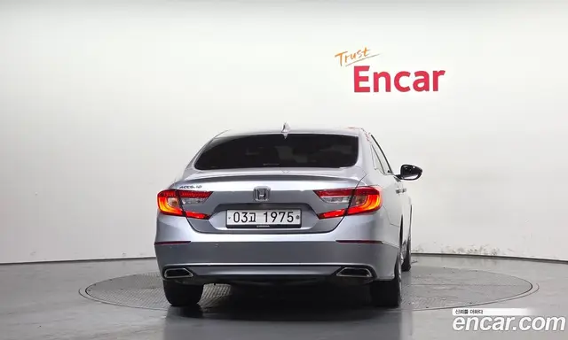Honda Accord 2018 1.5 автомат (гидро), миниатюра 4