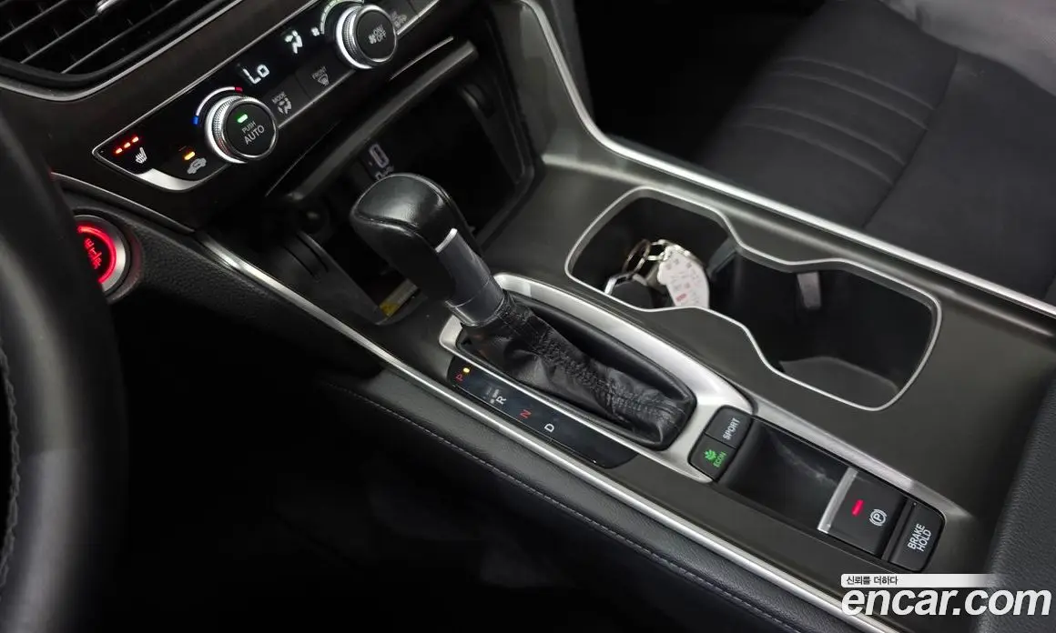 Honda Accord 2018 1.5 автомат (гидро), фото 9