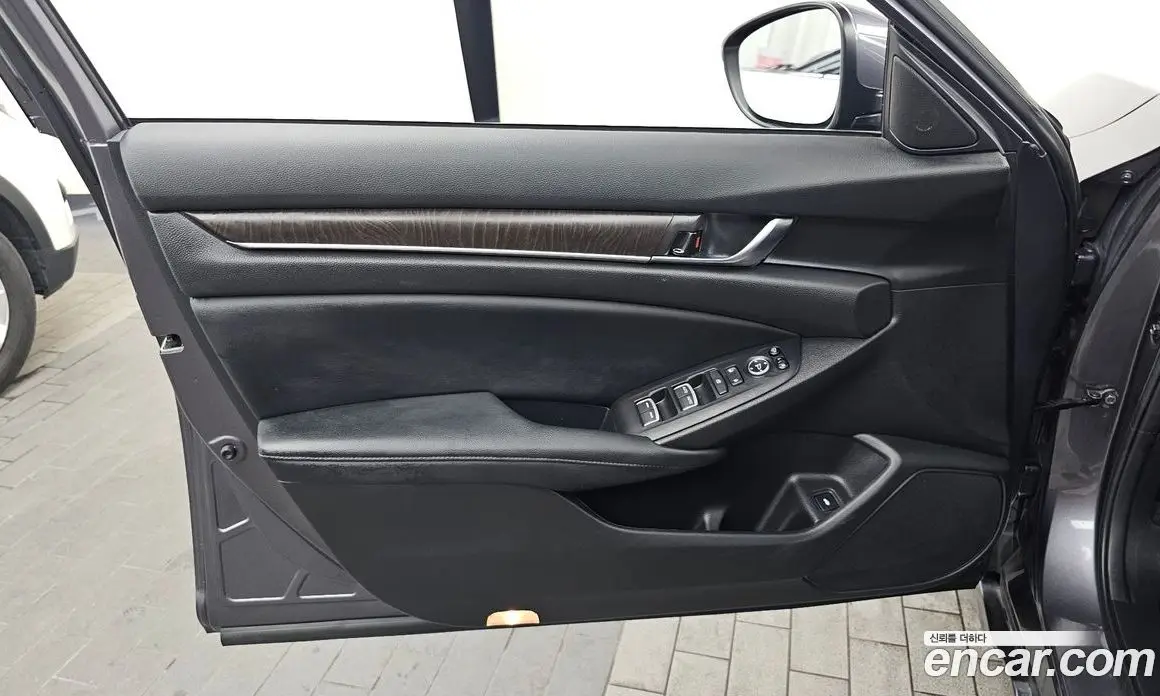 Honda Accord 2018 1.5 автомат (гидро), фото 14 Honda Accord 2018 1.5 автомат (гидро), фото 14