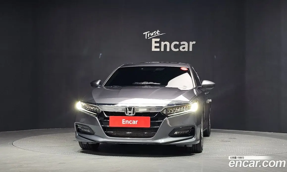 Honda Accord 2018 1.5 автомат (гидро), фото 3 Honda Accord 2018 1.5 автомат (гидро), фото 3