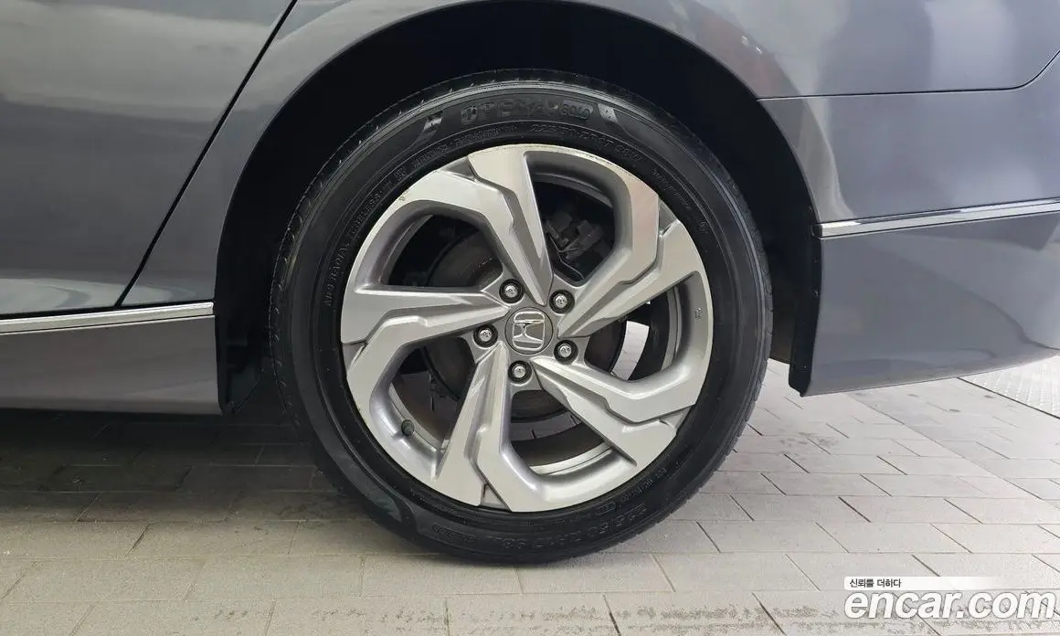 Honda Accord 2018 1.5 автомат (гидро), фото 7 Honda Accord 2018 1.5 автомат (гидро), фото 7