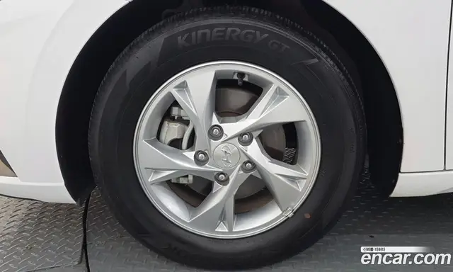 Hyundai Avante 2023 1.6 автомат (гидро), миниатюра 5