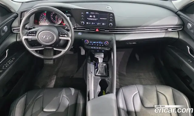 Hyundai Avante 2023 1.6 автомат (гидро), миниатюра 10