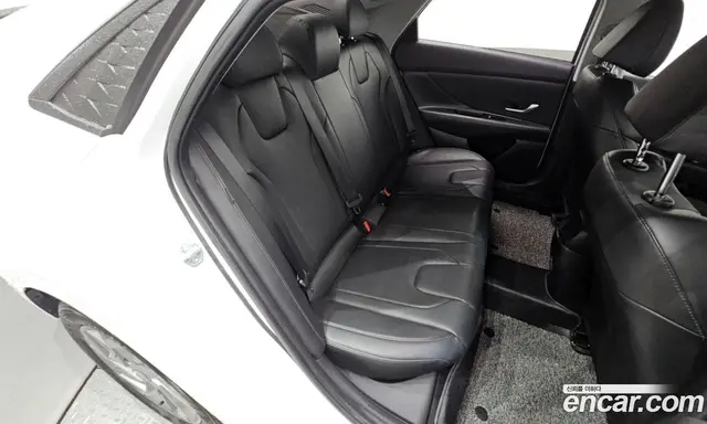 Hyundai Avante 2023 1.6 автомат (гидро), миниатюра 12