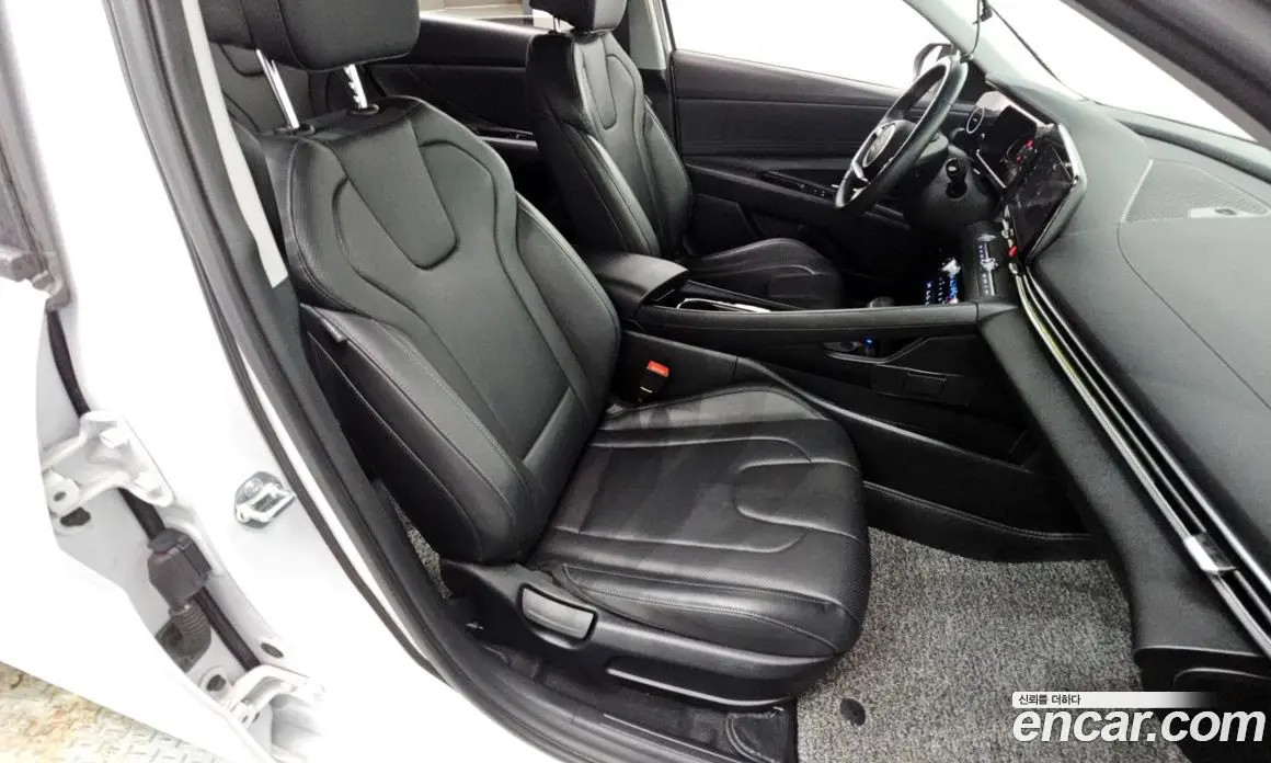 Hyundai Avante 2023 1.6 автомат (гидро), фото 18 Hyundai Avante 2023 1.6 автомат (гидро), фото 18