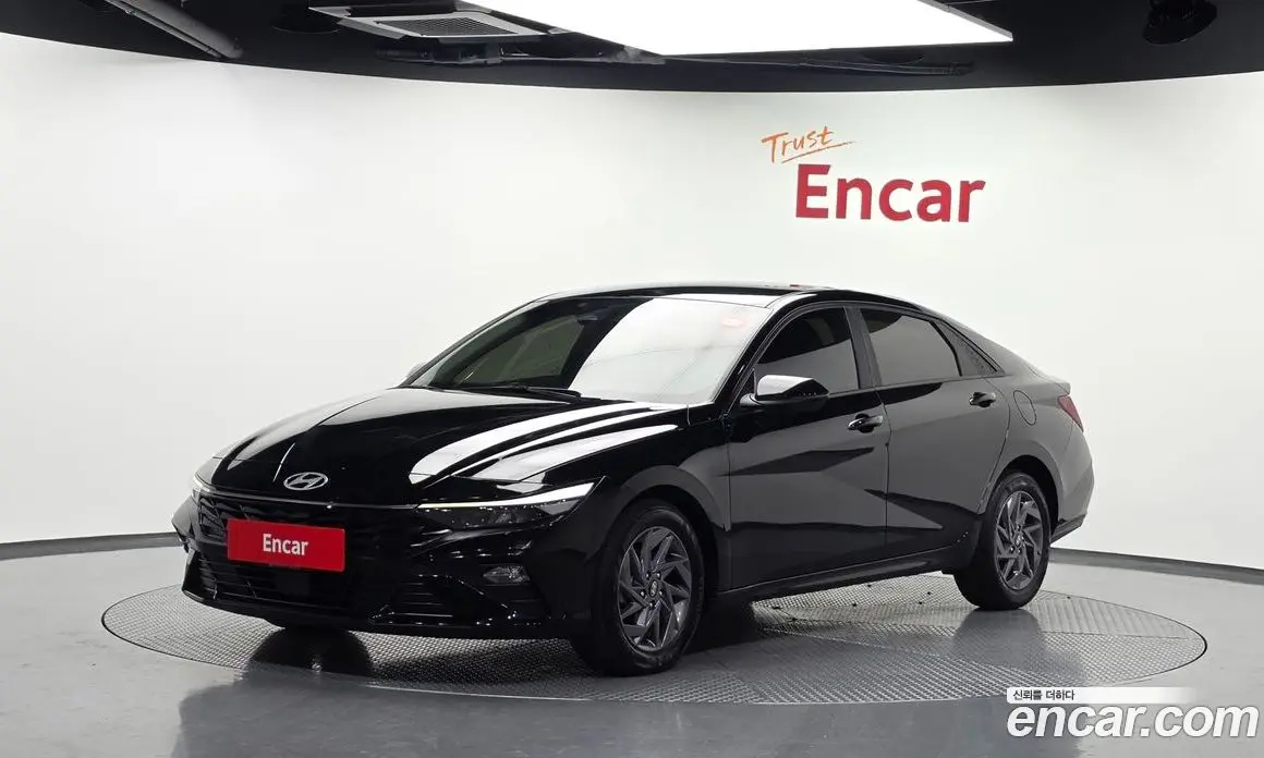 Hyundai Avante 2023 1.6 автомат (гидро), фото 1 Hyundai Avante 2023 1.6 автомат (гидро), фото 1