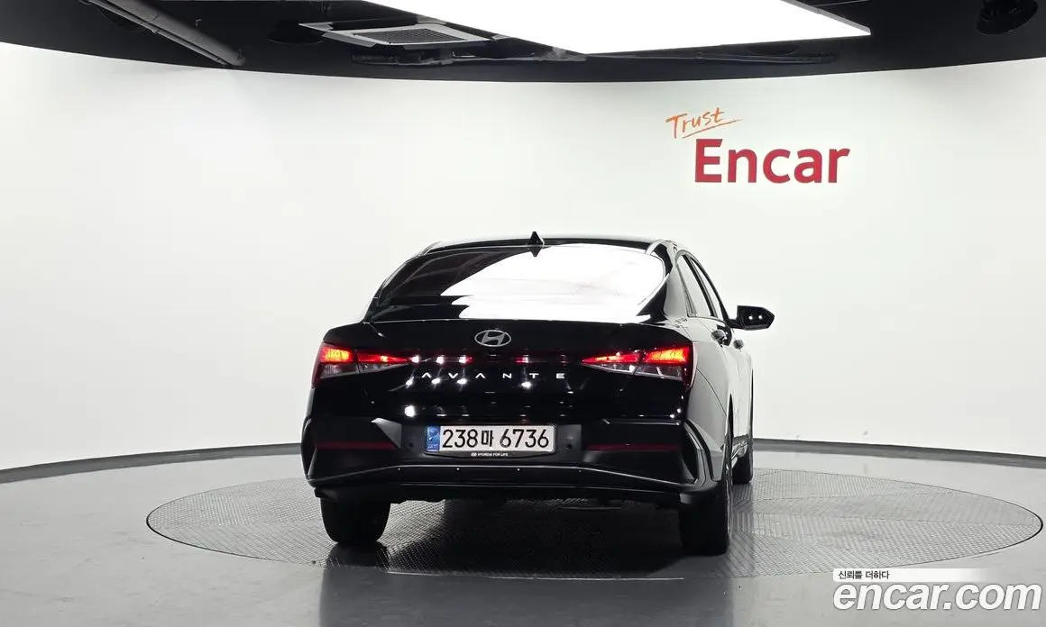 Hyundai Avante 2023 1.6 автомат (гидро), фото 4 Hyundai Avante 2023 1.6 автомат (гидро), фото 4