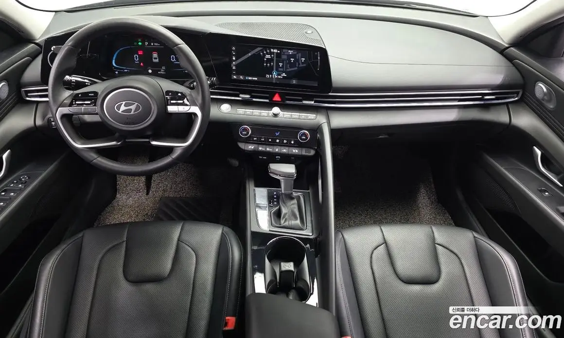 Hyundai Avante 2023 1.6 автомат (гидро), фото 10 Hyundai Avante 2023 1.6 автомат (гидро), фото 10