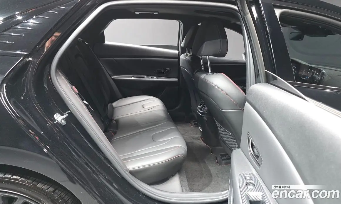 Hyundai Avante 2024 1.6 автомат (гидро), фото 18 Hyundai Avante 2024 1.6 автомат (гидро), фото 18