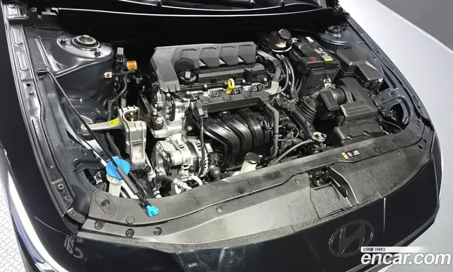 Hyundai Avante 2024 1.6 автомат (гидро), миниатюра 6 Hyundai Avante 2024 1.6 автомат (гидро), миниатюра 6