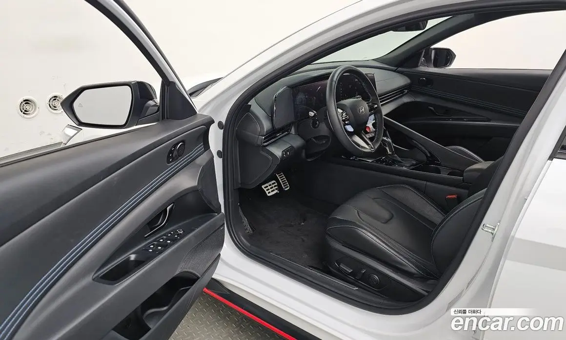 Hyundai Avante 2025 2.0 автомат (гидро), фото 12