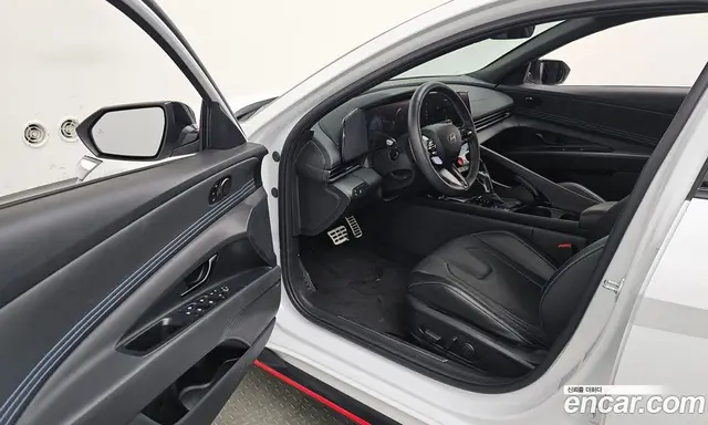 Hyundai Avante 2025 2.0 автомат (гидро), миниатюра 12