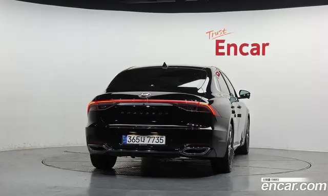 Hyundai Grandeur 2021 2.5 автомат (гидро), миниатюра 3 Hyundai Grandeur 2021 2.5 автомат (гидро), миниатюра 3