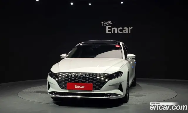 Hyundai Grandeur 2022 2.4 автомат (гидро), миниатюра 3 Hyundai Grandeur 2022 2.4 автомат (гидро), миниатюра 3