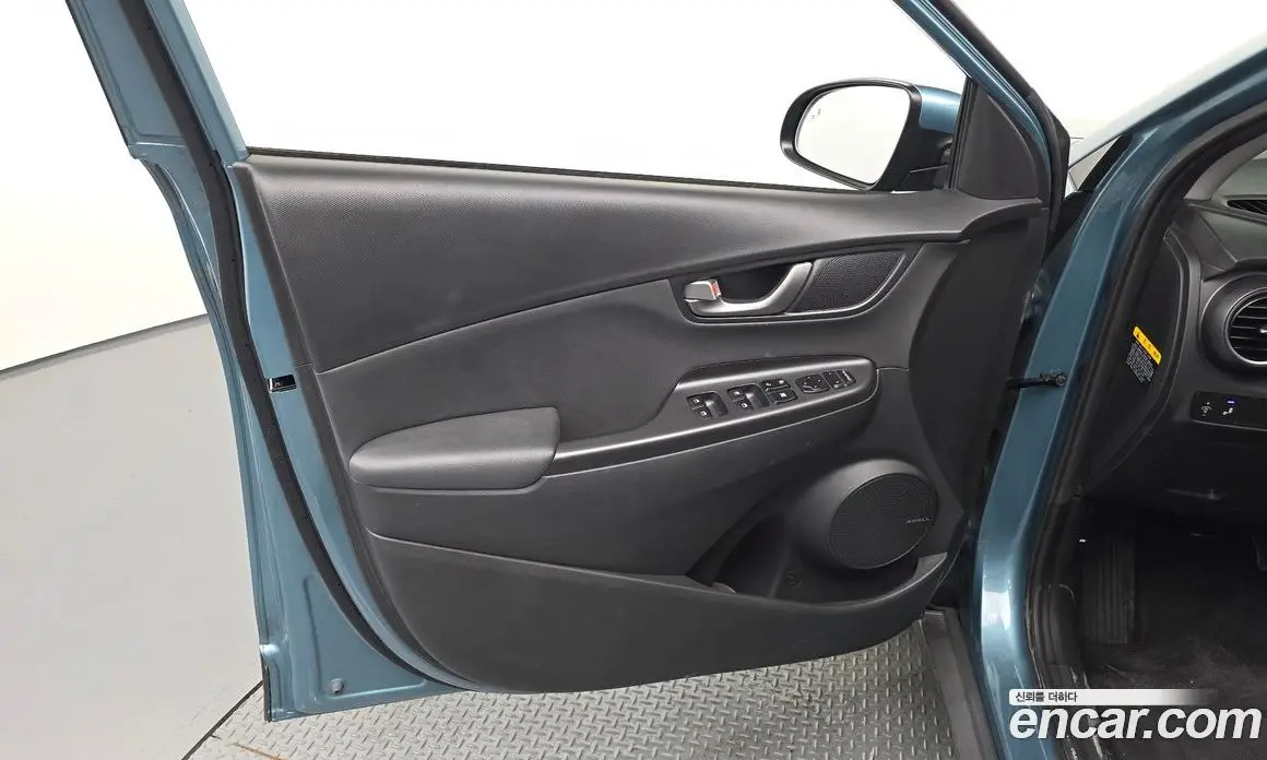 Hyundai Kona 2018 1.6 автомат (гидро), фото 14 Hyundai Kona 2018 1.6 автомат (гидро), фото 14