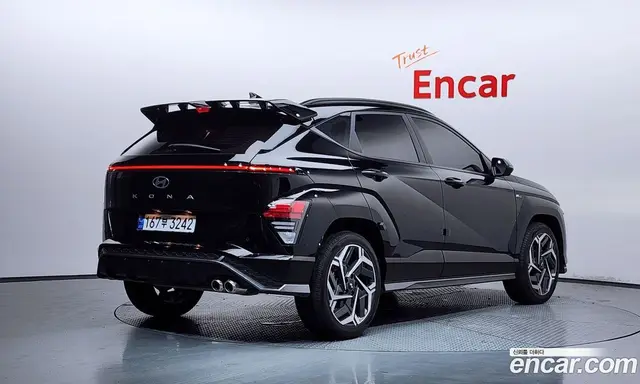 Hyundai Kona 2023 1.6 автомат (гидро), миниатюра 2