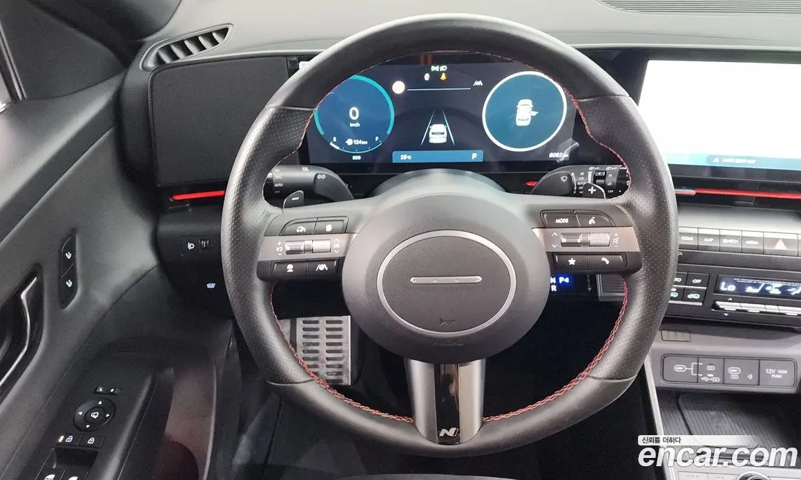 Hyundai Kona 2023 1.6 автомат (гидро), фото 19