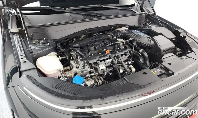 Hyundai Kona 2023 1.6 автомат (гидро), миниатюра 6