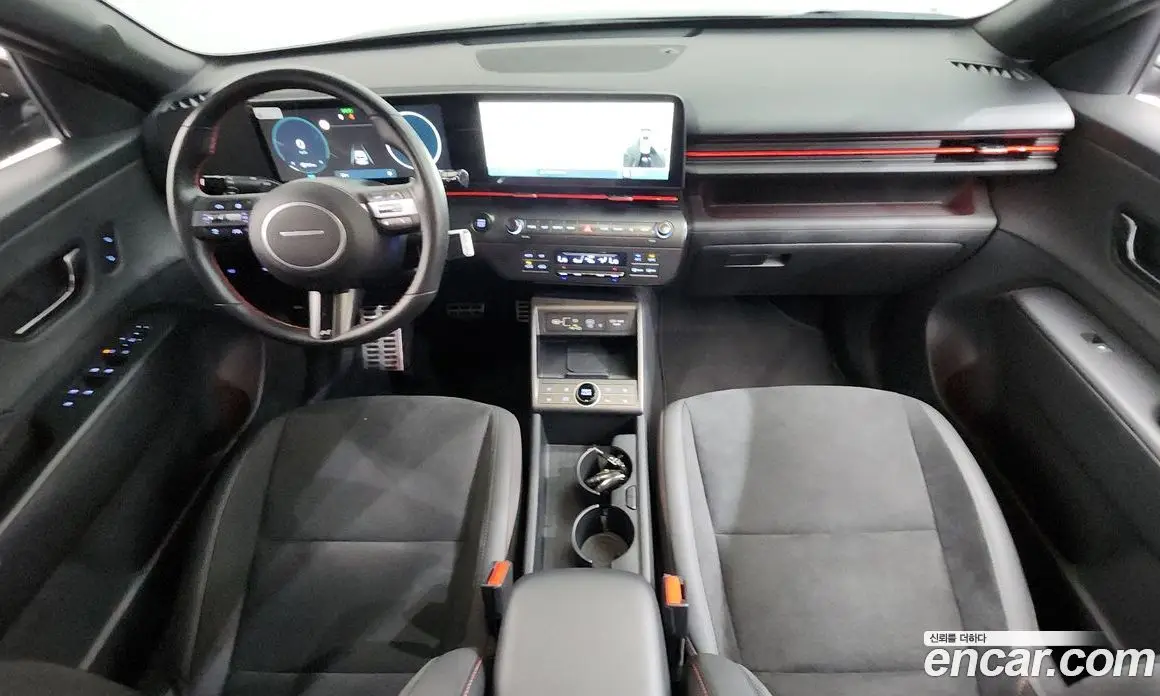 Hyundai Kona 2023 1.6 автомат (гидро), фото 10
