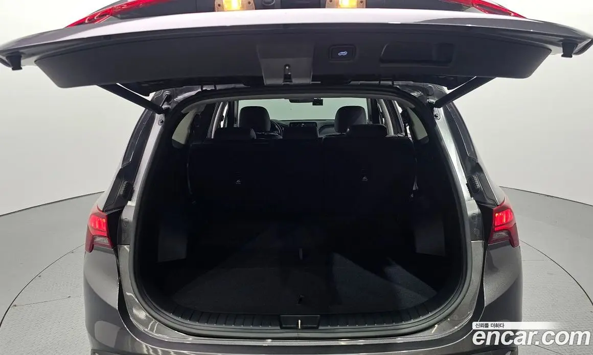 Hyundai Santa Fe 2020 2.2 автомат (гидро), фото 25 Hyundai Santa Fe 2020 2.2 автомат (гидро), фото 25