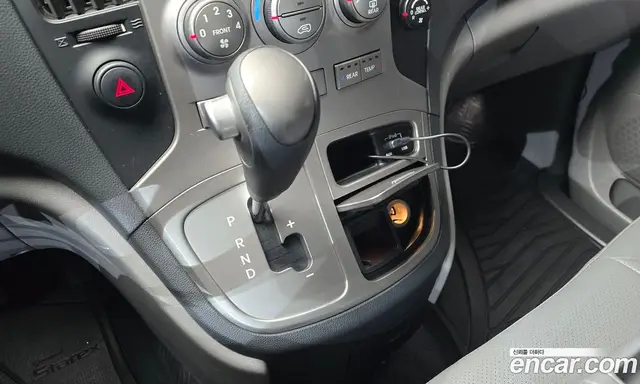 Hyundai Starex 2015 2.5 автомат (гидро), миниатюра 12