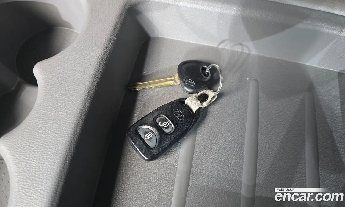 Hyundai Starex 2015 2.5 автомат (гидро), фото 30