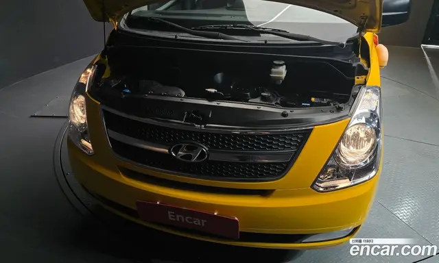 Hyundai Starex 2015 2.5 автомат (гидро), миниатюра 6
