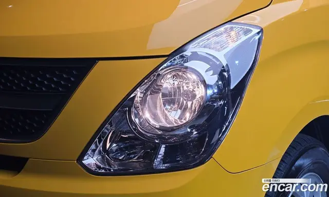 Hyundai Starex 2015 2.5 автомат (гидро), миниатюра 8
