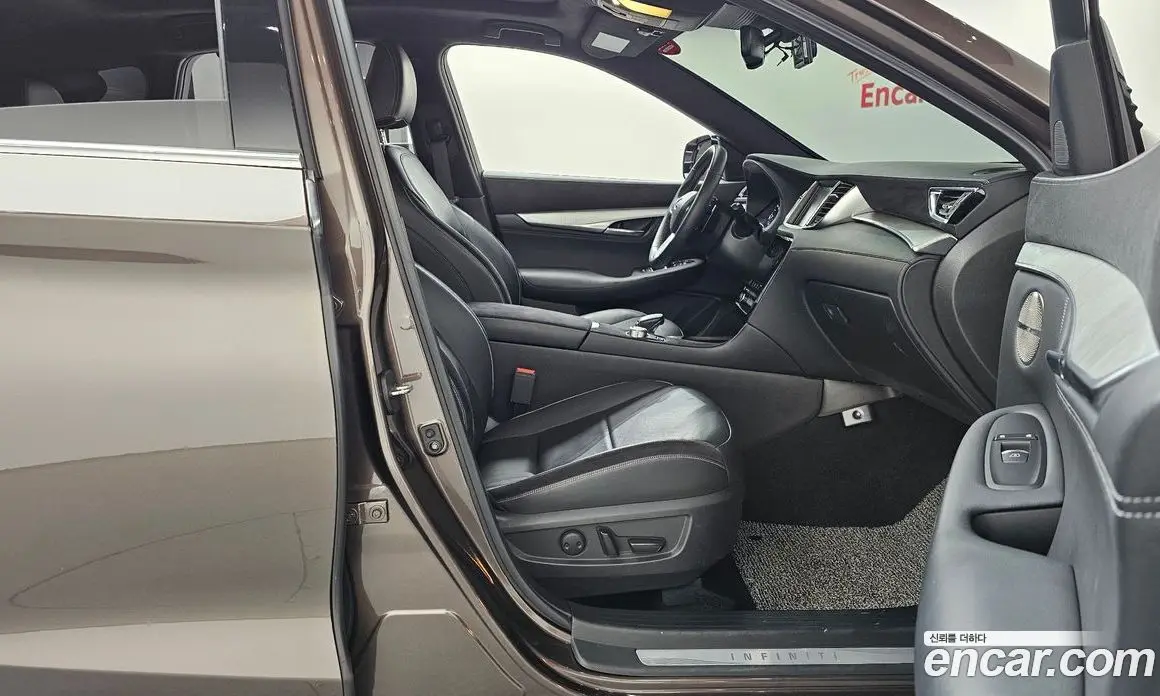 Infiniti QX50 2019 2.0 автомат (гидро), фото 16 Infiniti QX50 2019 2.0 автомат (гидро), фото 16