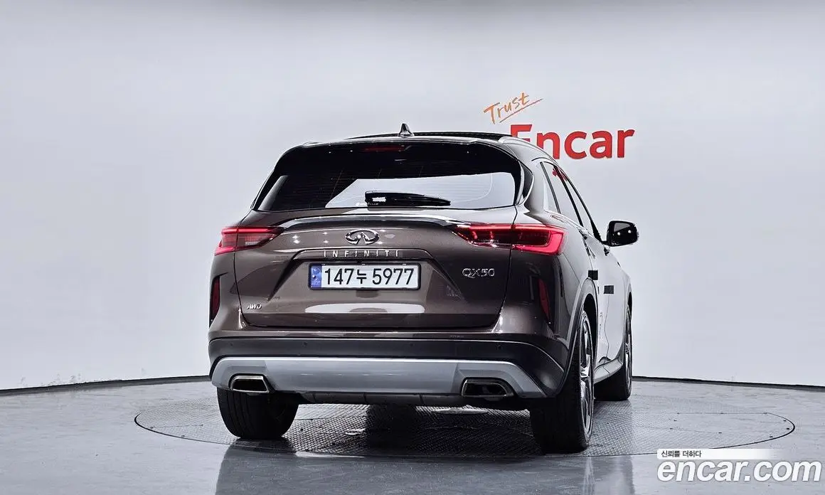 Infiniti QX50 2019 2.0 автомат (гидро), фото 4 Infiniti QX50 2019 2.0 автомат (гидро), фото 4