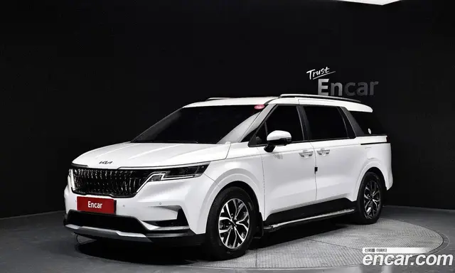 Kia Carnival, 2021, 23 423 км