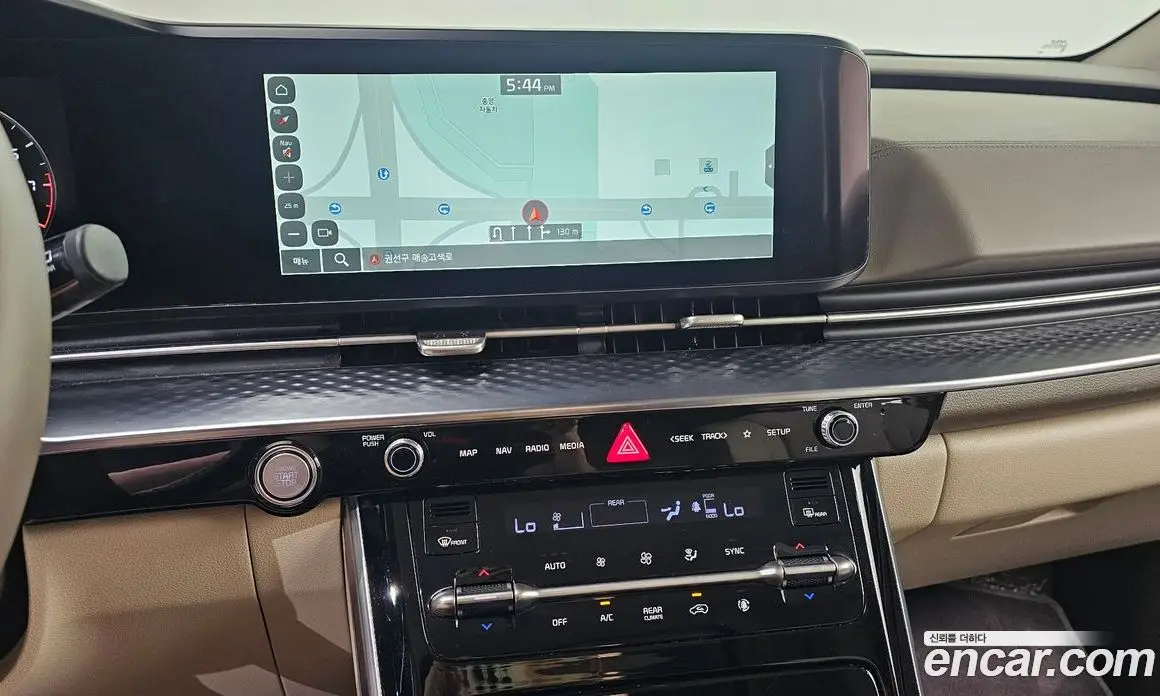 Kia Carnival 2021 3.5 автомат (гидро), фото 20 Kia Carnival 2021 3.5 автомат (гидро), фото 20