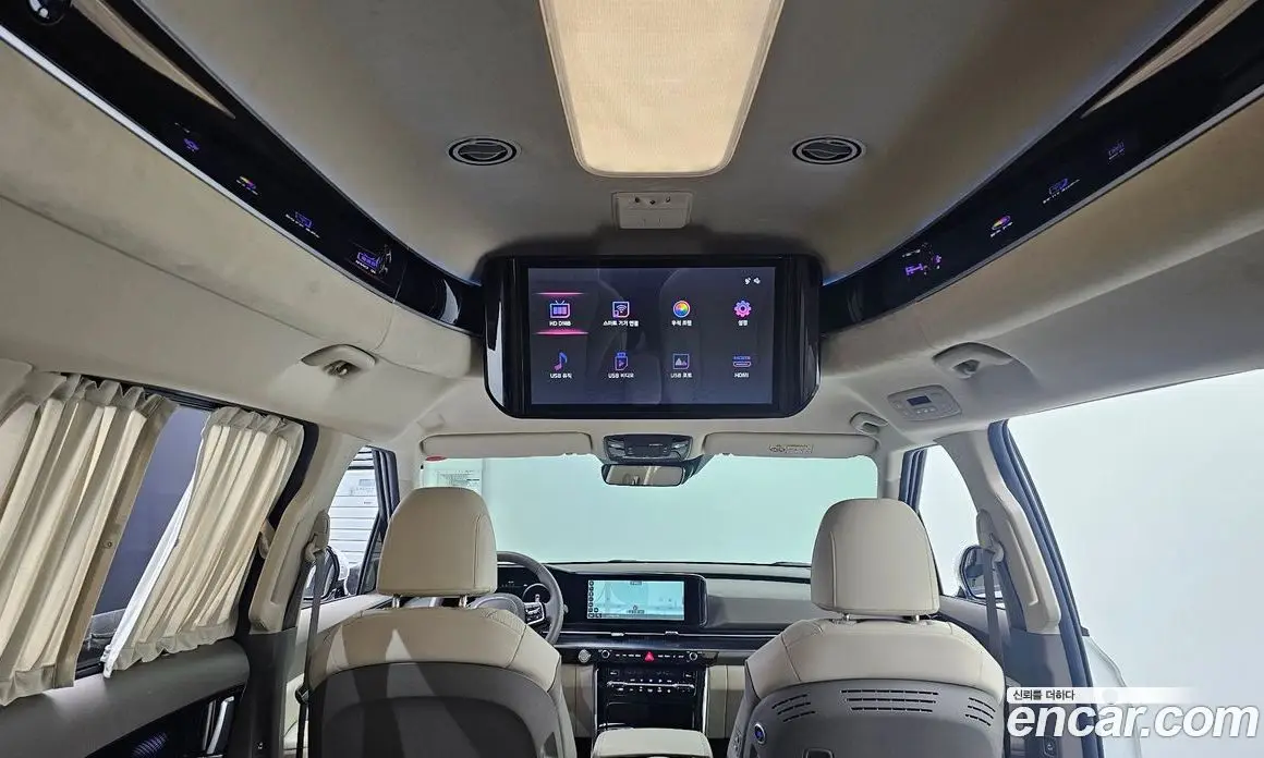 Kia Carnival 2021 3.5 автомат (гидро), фото 25 Kia Carnival 2021 3.5 автомат (гидро), фото 25