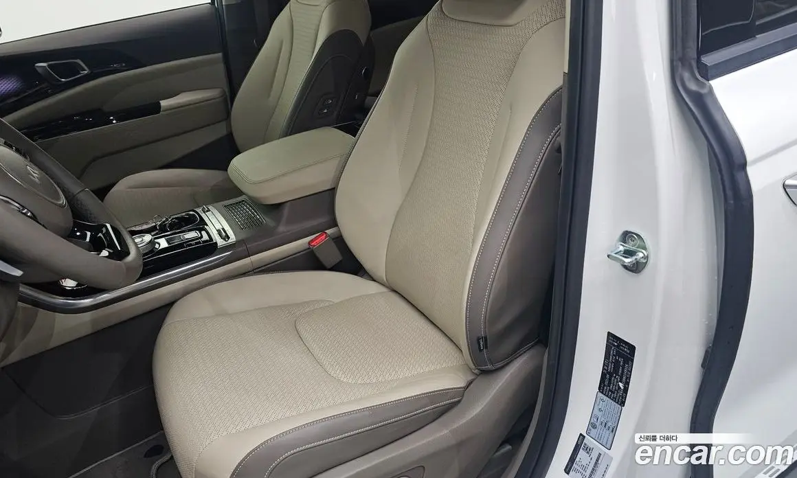 Kia Carnival 2021 3.5 автомат (гидро), фото 30 Kia Carnival 2021 3.5 автомат (гидро), фото 30