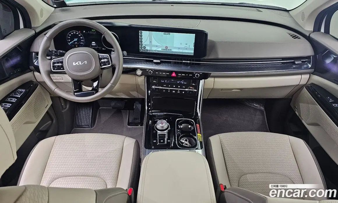 Kia Carnival 2021 3.5 автомат (гидро), фото 10 Kia Carnival 2021 3.5 автомат (гидро), фото 10